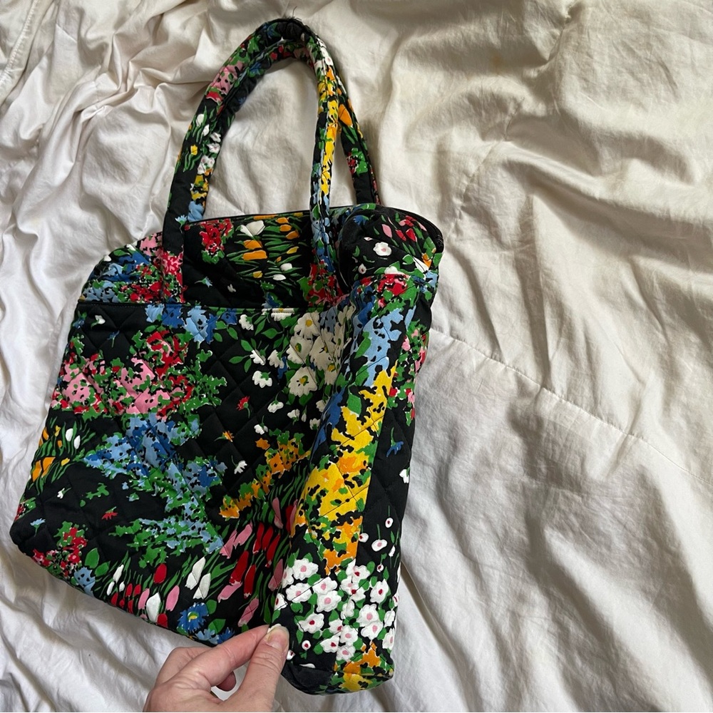 Valerie Barad Vintage Quilted Floral Bag Purse Black with Colorful Flowers - Picture 4 of 6
